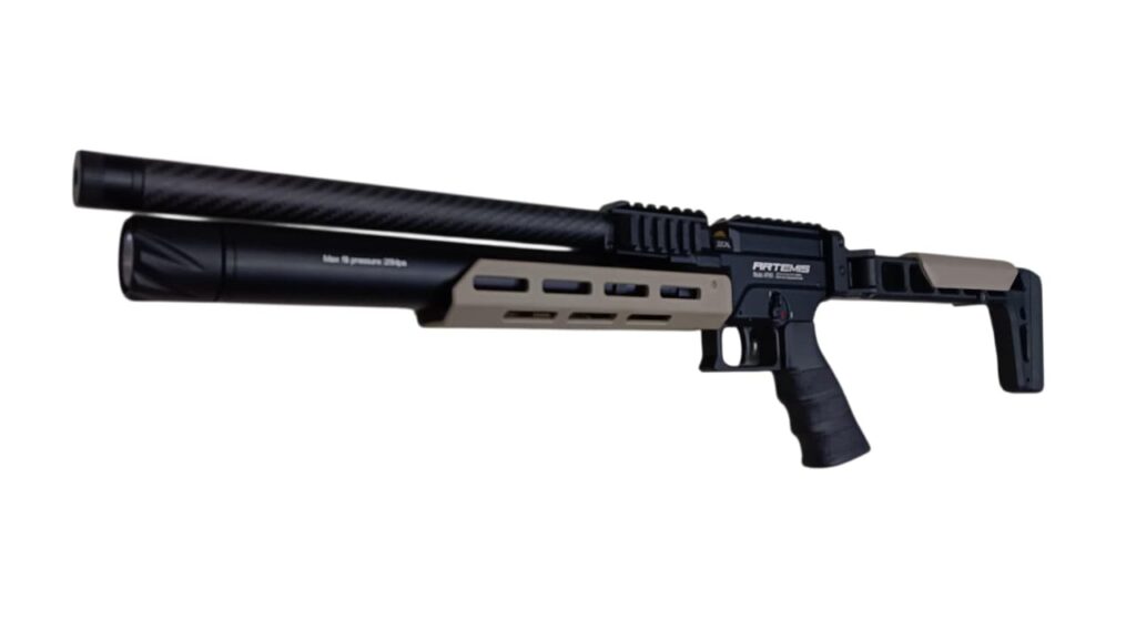 Rifle PCP Artemis AP900 Resina calibre 5.5 mm con culata plegable, regulador integrado, riel Picatinny y sistema Side Lever.